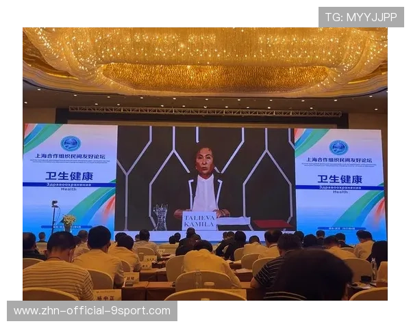 国际拳击裁判在执法中采用医学顾问与录像复核提高判罚可信度,国际拳击比赛叫什么 国际拳击裁判在执法中采用医学顾问与录像复核提高判罚可信度,国际拳击比赛叫什么